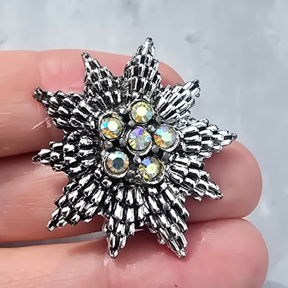 Vintage Starburst Silver Tone Brooch with Aurora Borealis Rhinestones MCM